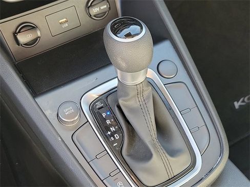 Used 2023 Hyundai Kona SEL image 26