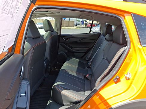 Used 2019 Subaru Crosstrek 2.0i Limited w/ Moonroof Package w/Navigation AWD/4WD image 11