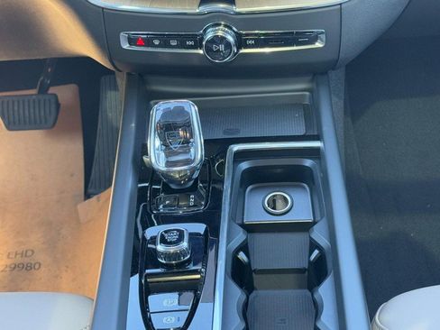 New 2026 Volvo XC60 T8 Plus w/ Protection Package Premier image 9