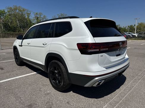 New 2026 Volkswagen Atlas Peak Edition AWD/4WD image 4