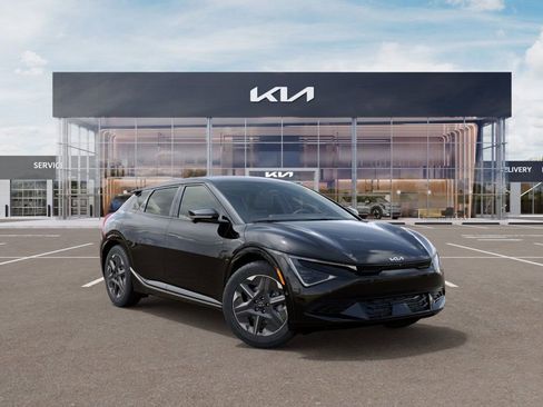 New 2025 Kia EV6 Light w/ Light LR Technology Package AWD/4WD image 8