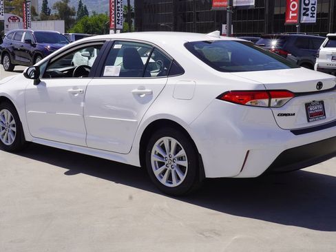 New 2026 Toyota Corolla LE image 3