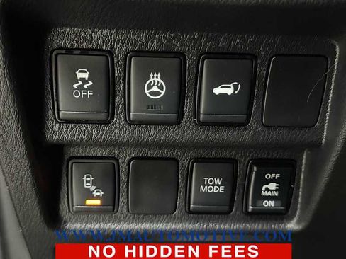 Used 2019 Nissan Pathfinder SL image 36