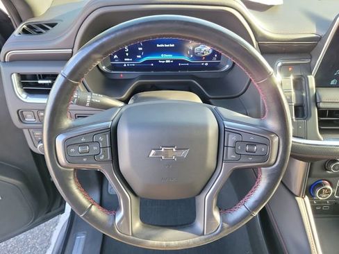 Certified 2022 Chevrolet Suburban RST w/ Luxury Package image 25