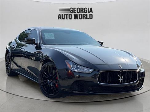 Used 2015 Maserati Ghibli RWD image 4