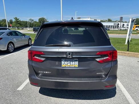 Used 2023 Honda Odyssey Touring image 9