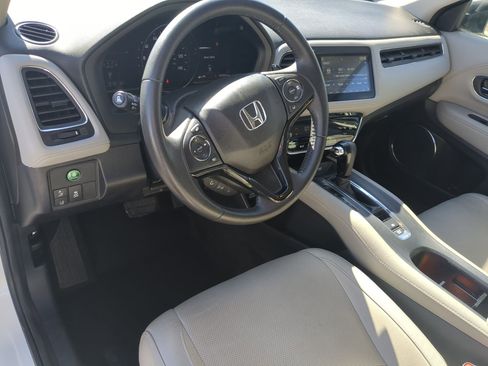 Used 2022 Honda HR-V EX-L image 17