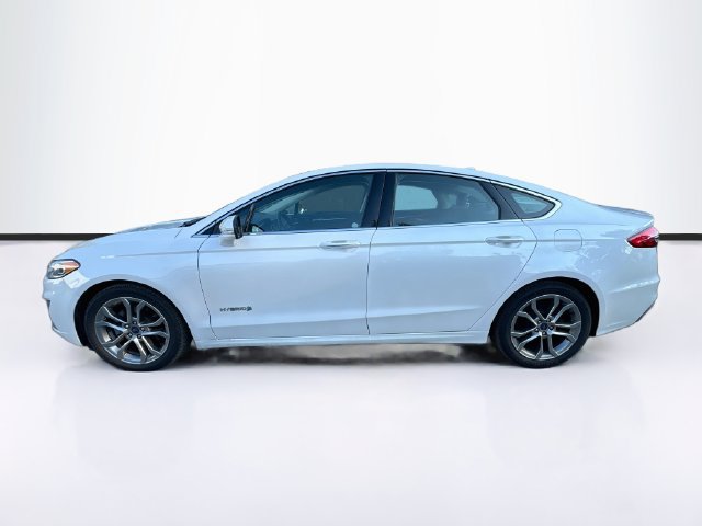 Used 2019 Ford Fusion Titanium FWD image 4