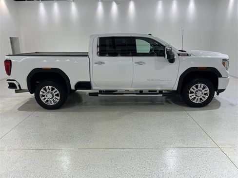Used 2023 GMC Sierra 2500 Denali image 9