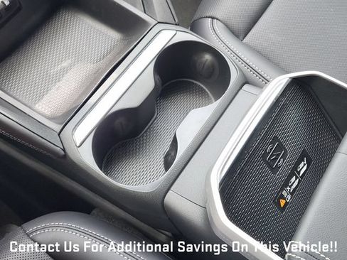 New 2027 GMC Terrain Elevation w/ Elevation Premium Package FWD image 15