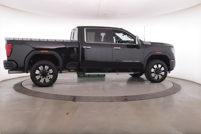 Used 2026 GMC Sierra 2500 Denali w/ Technology Package AWD/4WD image 6