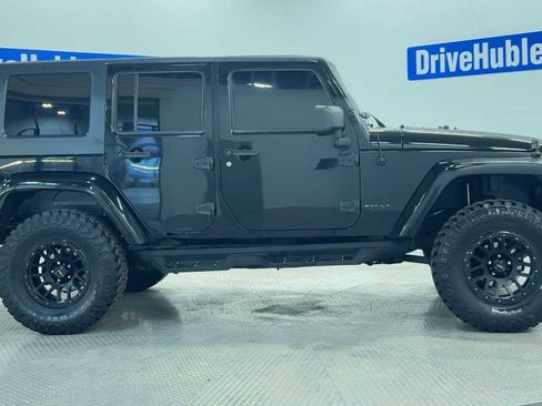 Used 2008 Jeep Wrangler Unlimited Sahara w/ Dual Top Group image 6