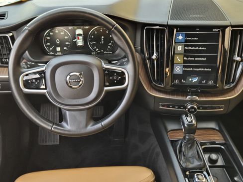 Used 2020 Volvo XC60 T6 Inscription AWD/4WD image 27