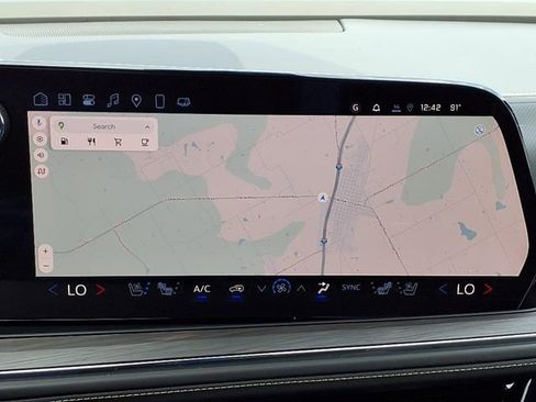 New 2025 Chevrolet Suburban Premier image 17