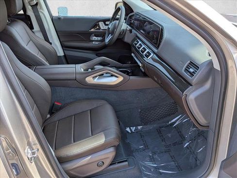 Used 2020 Mercedes-Benz GLS 450 4MATIC image 23