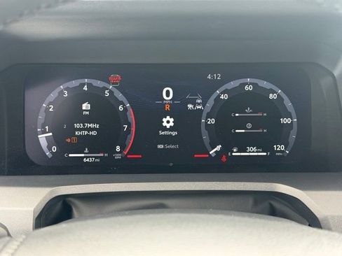 Certified 2025 Toyota 4Runner TRD Off-Road Premium AWD/4WD image 30