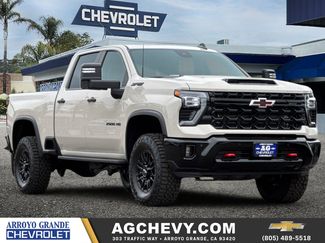 New 2026 Chevrolet Silverado 2500 ZR2 w/ LPO, Dark Essentials Package video 1