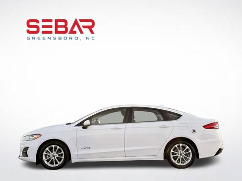 Used 2019 Ford Fusion SE FWD image 10