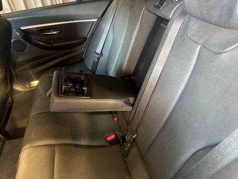 Used 2017 BMW 330e RWD image 17