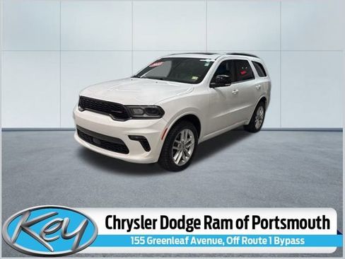 Used 2023 Dodge Durango GT image 1