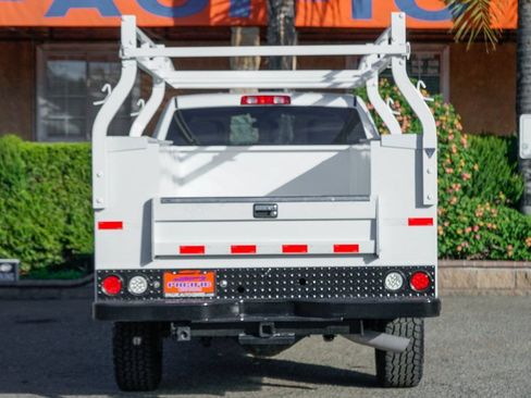 Used 2021 RAM 3500 Big Horn image 8