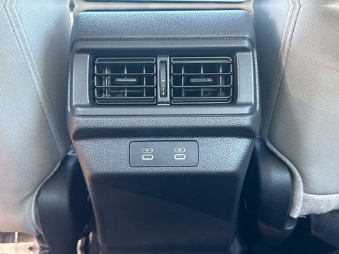 Used 2025 Honda Accord SE image 29