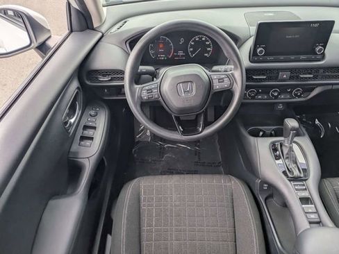 Used 2024 Honda HR-V LX image 14