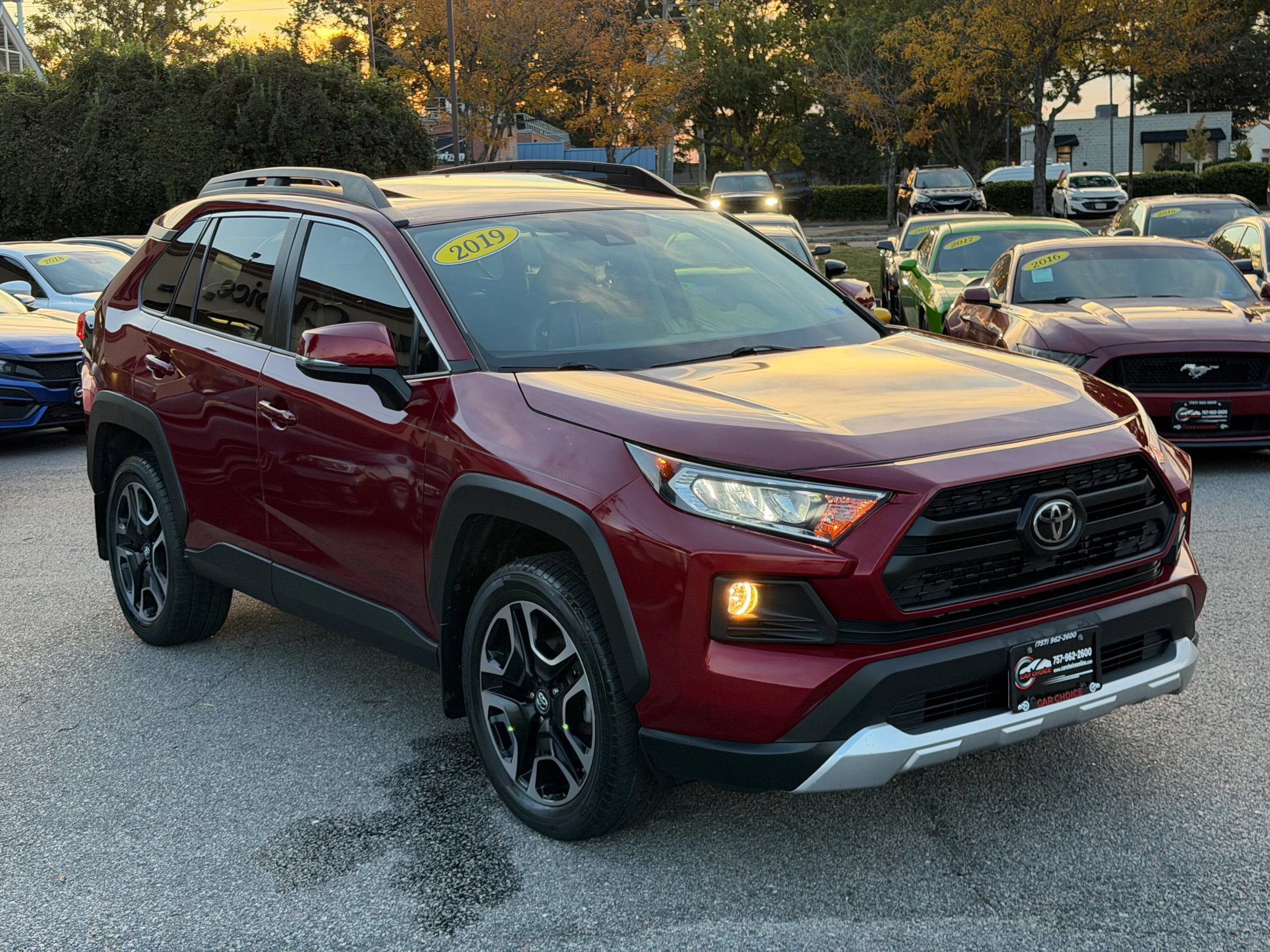 Used 2019 Toyota RAV4 Adventure AWD/4WD image 6