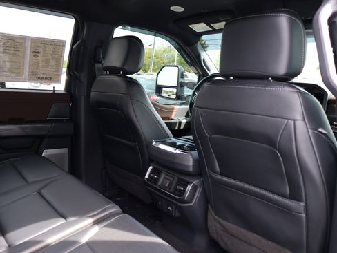 Used 2023 Ford F150 Lariat w/ Equipment Group 502A High image 23