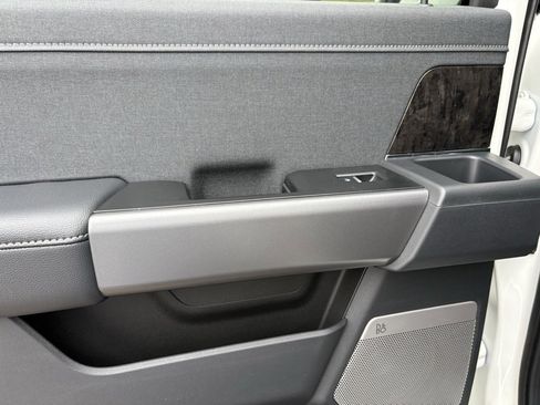 New 2026 Ford F350 Lariat w/ Black Appearance Package image 21