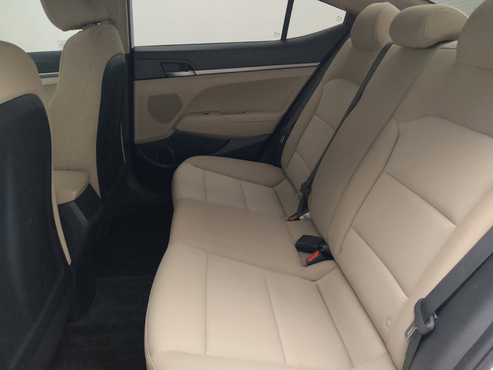 Used 2018 Hyundai Elantra SE w/ Cargo Package FWD image 18