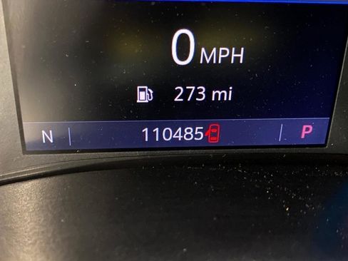 Used 2019 GMC Canyon SLE w/ Driver Alert Package AWD/4WD image 18