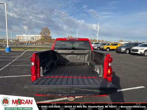 Used 2020 Chevrolet Silverado 1500 Custom w/ Custom Value Package image 11
