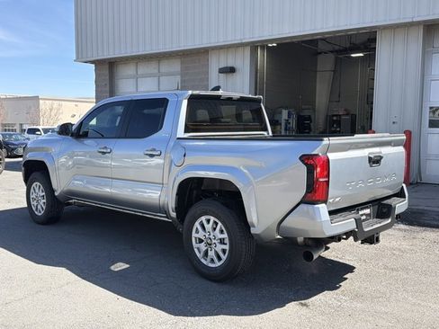 New 2026 Toyota Tacoma SR5 image 7