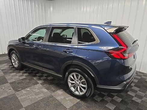 Used 2023 Honda CR-V EX image 9