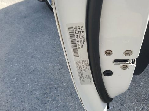 Used 2022 Dodge Challenger GT image 46