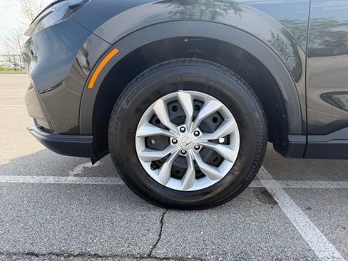 Used 2026 Honda CR-V LX image 10