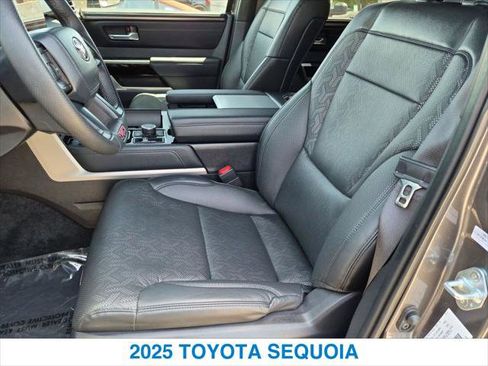 Used 2025 Toyota Sequoia Limited w/ TRD Off-Road Package AWD/4WD image 20