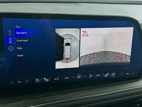 Used 2025 Chevrolet Tahoe Premier image 22