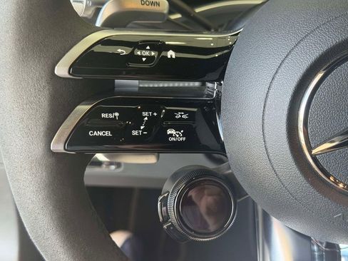 Used 2022 Mercedes-Benz SL 63 AMG 4MATIC image 20