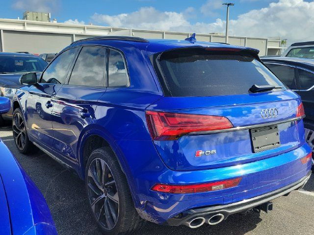 Used 2021 Audi SQ5 Premium Plus w/ Premium Plus Package AWD/4WD image 4