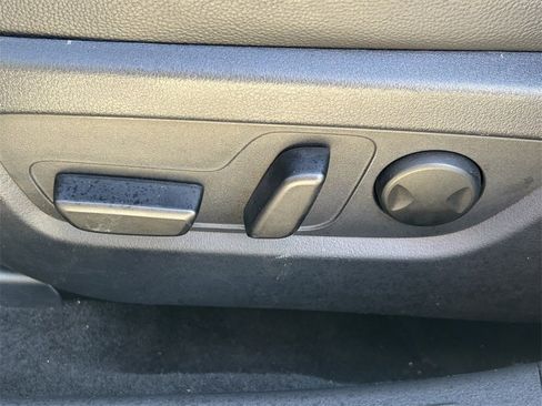 Used 2025 MAZDA CX-50 AWD 2.5 S w/ Preferred Package image 25