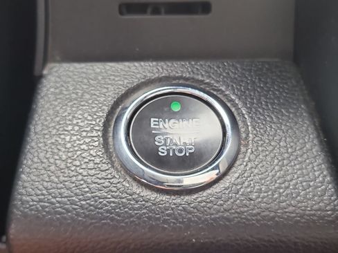 Used 2020 Ford F150 Lariat w/ Equipment Group 502A Luxury AWD/4WD image 29