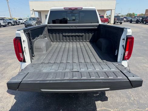Used 2023 GMC Sierra 1500 Denali w/ Technology Package AWD/4WD image 19
