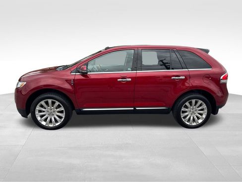 Used 2014 Lincoln MKX AWD w/ Equipment Group 102A image 3