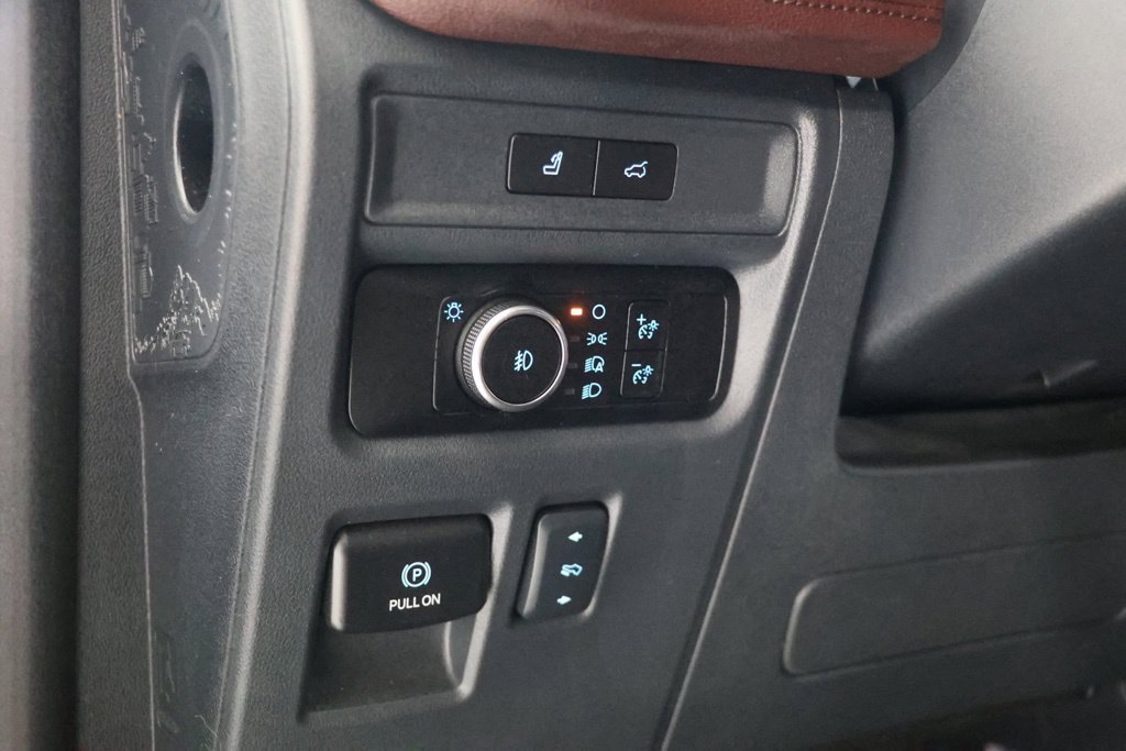 Used 2024 Ford Expedition Max Limited AWD/4WD image 23