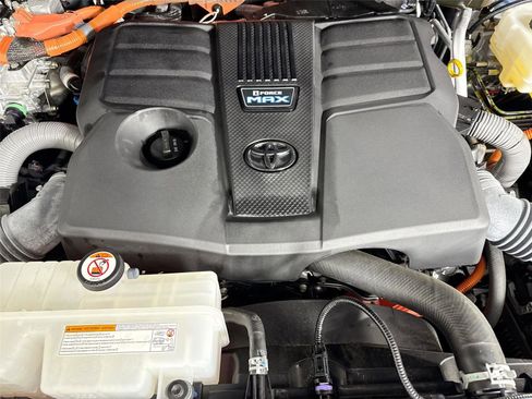 Certified 2024 Toyota Sequoia Limited image 47