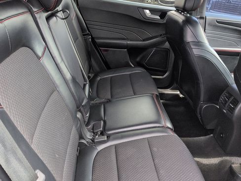 Used 2023 Ford Escape ST-Line w/ Cold Weather Package FWD image 8