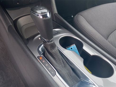 Used 2018 Chevrolet Malibu LS image 25