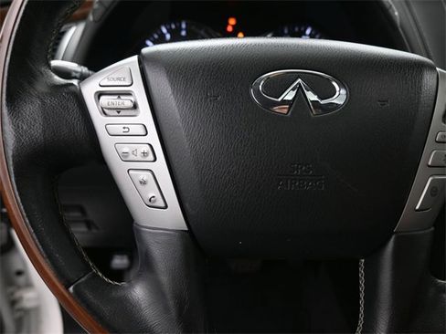 Used 2019 INFINITI QX80 Luxe w/ 22" Wheel Package image 2